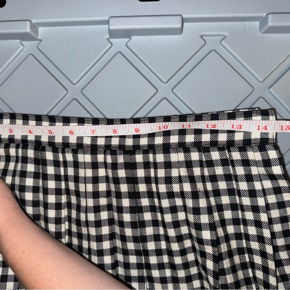 Chaus Vintage Women’s Pleated Aline Black and White Gingham Midi Skirt - Picture 5 of 6